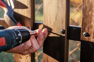 Wood Fence Repair Service
